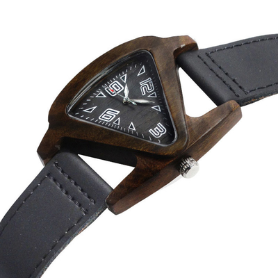 Women Wooden Wrist Watch Black Ladies Quartz Watches Female Bamboo Leather Wristwatch Fashion Triangle Wood Clock Dropsh